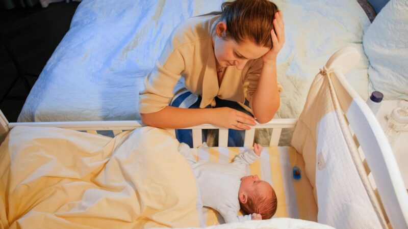 Mein 5-jähriger Sohn schaute auf unser Neugeborenes und sagte: „Das ist nicht meine Schwester“ – Ich dachte, er sei eifersüchtig, bis er mir erzählte, was er gesehen hatte