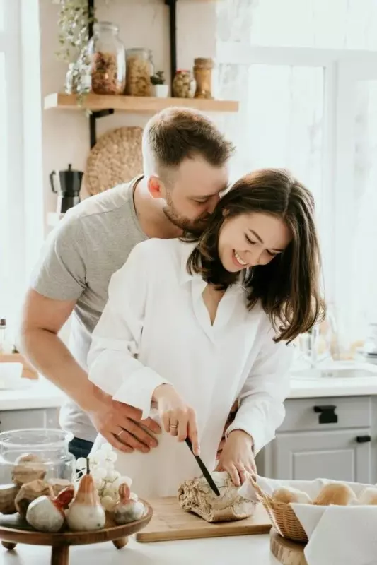 Sie heiratete einen Fremden, um ihren Vater zu retten – doch in der Hochzeitsnacht entdeckte sie ein Geheimnis, das ihre ganze Liebe zur Lüge machte …